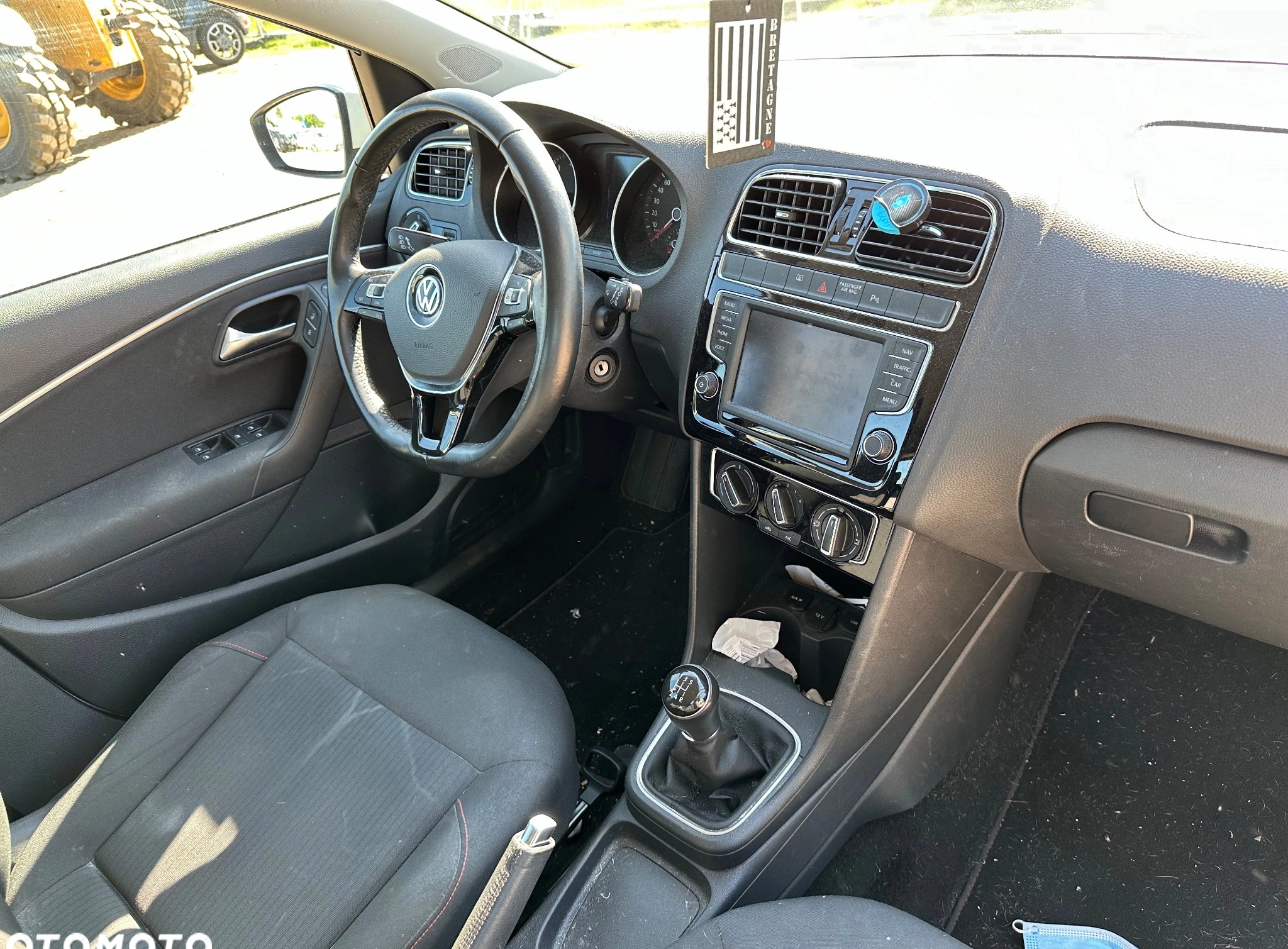 Volkswagen Polo cena 21000 przebieg: 101813, rok produkcji 2017 z Pruszków małe 137